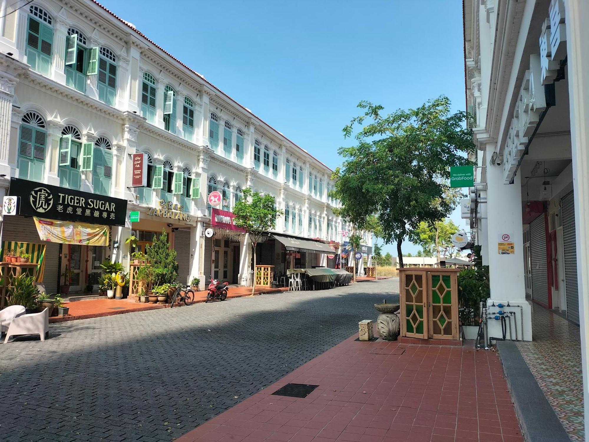 Jonker The Wave Malacca